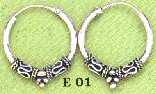 earrings 1.jpg (3820 bytes)