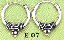 earrings 7.jpg (3136 bytes)